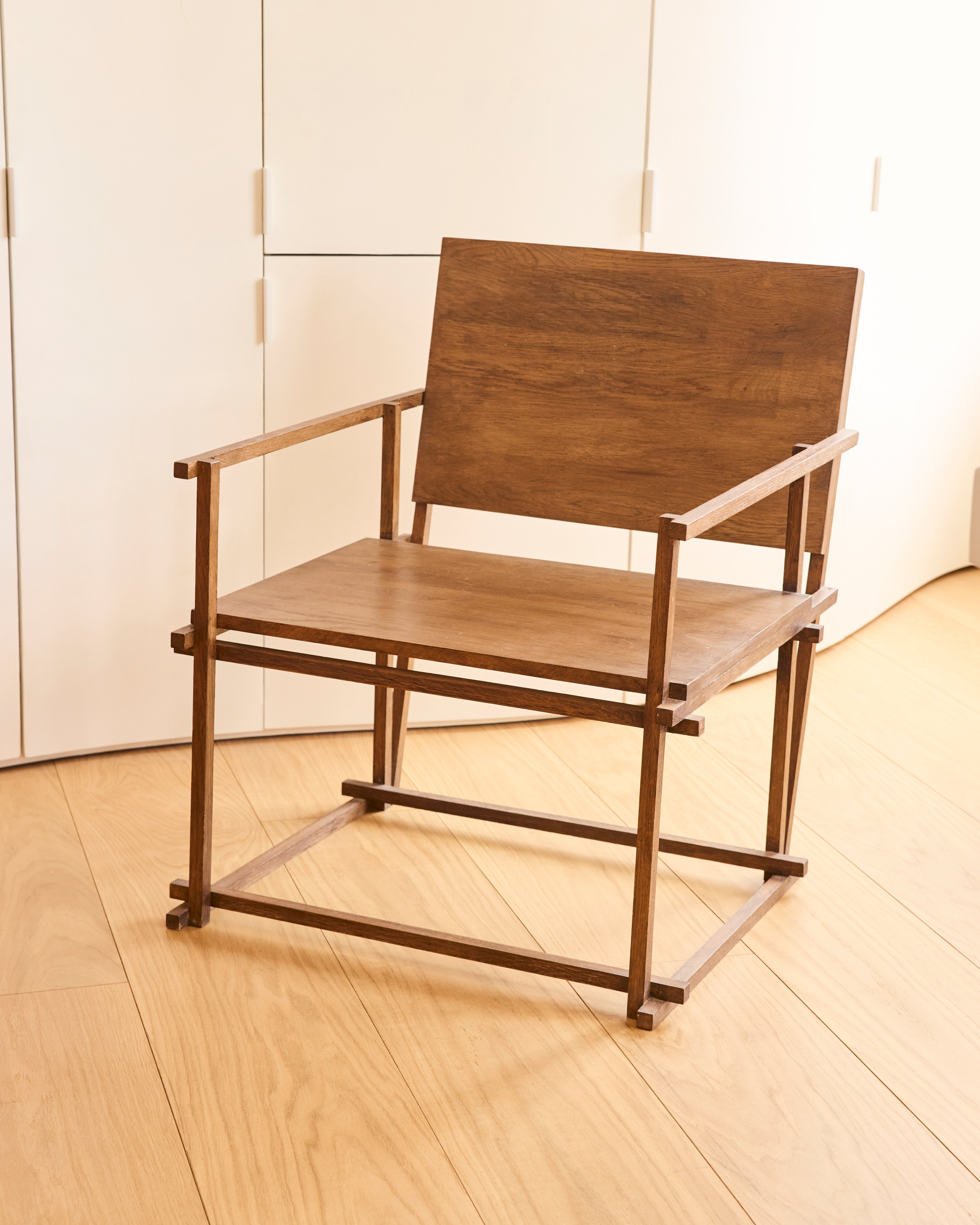 Armchair Arles