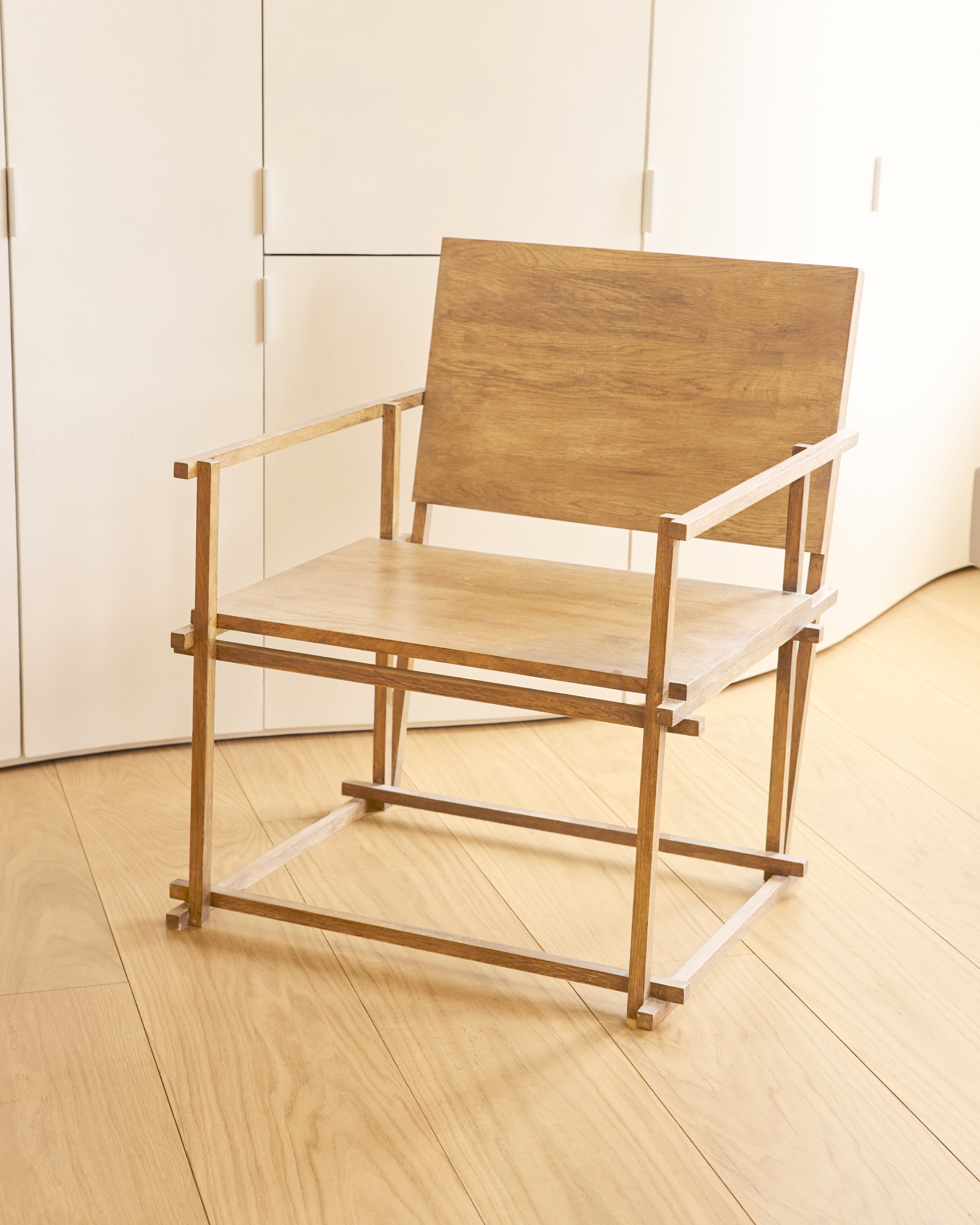 Armchair Arles